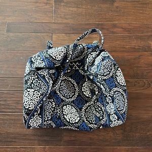 XL Vera Bradley Duffel, great condition!